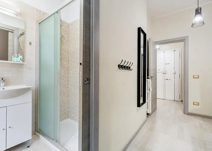 Апартаменты Bdc - Prestige 3bdr 3bath In Monti District Рим