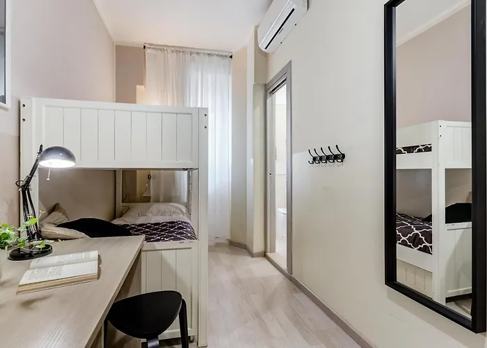 Bdc - Prestige 3bdr 3bath In Monti District * Рим