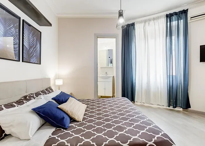 Апартаменты Bdc - Prestige 3bdr 3bath In Monti District Рим